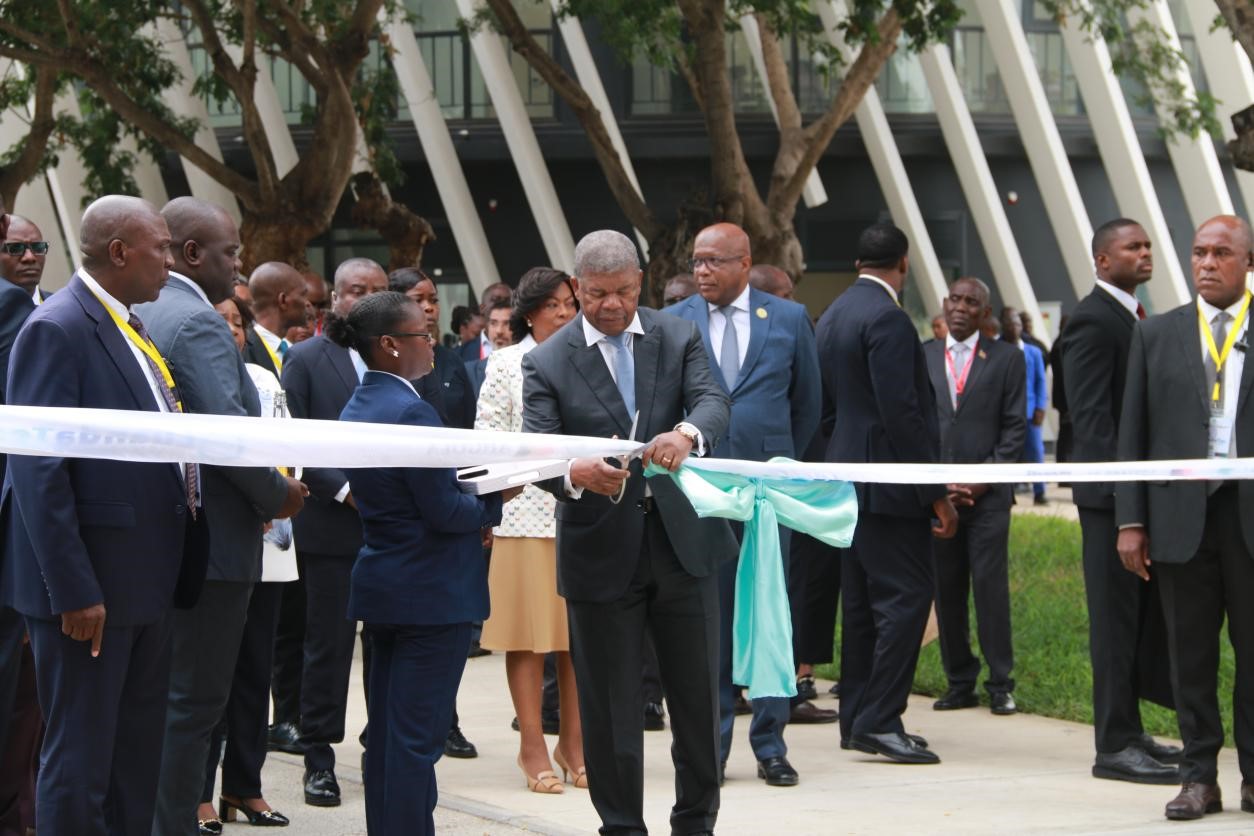 The Luanda Science and Technology Development Park was officially inaugurated, with President Lourenço presiding over the ribbon-cutting ceremony.